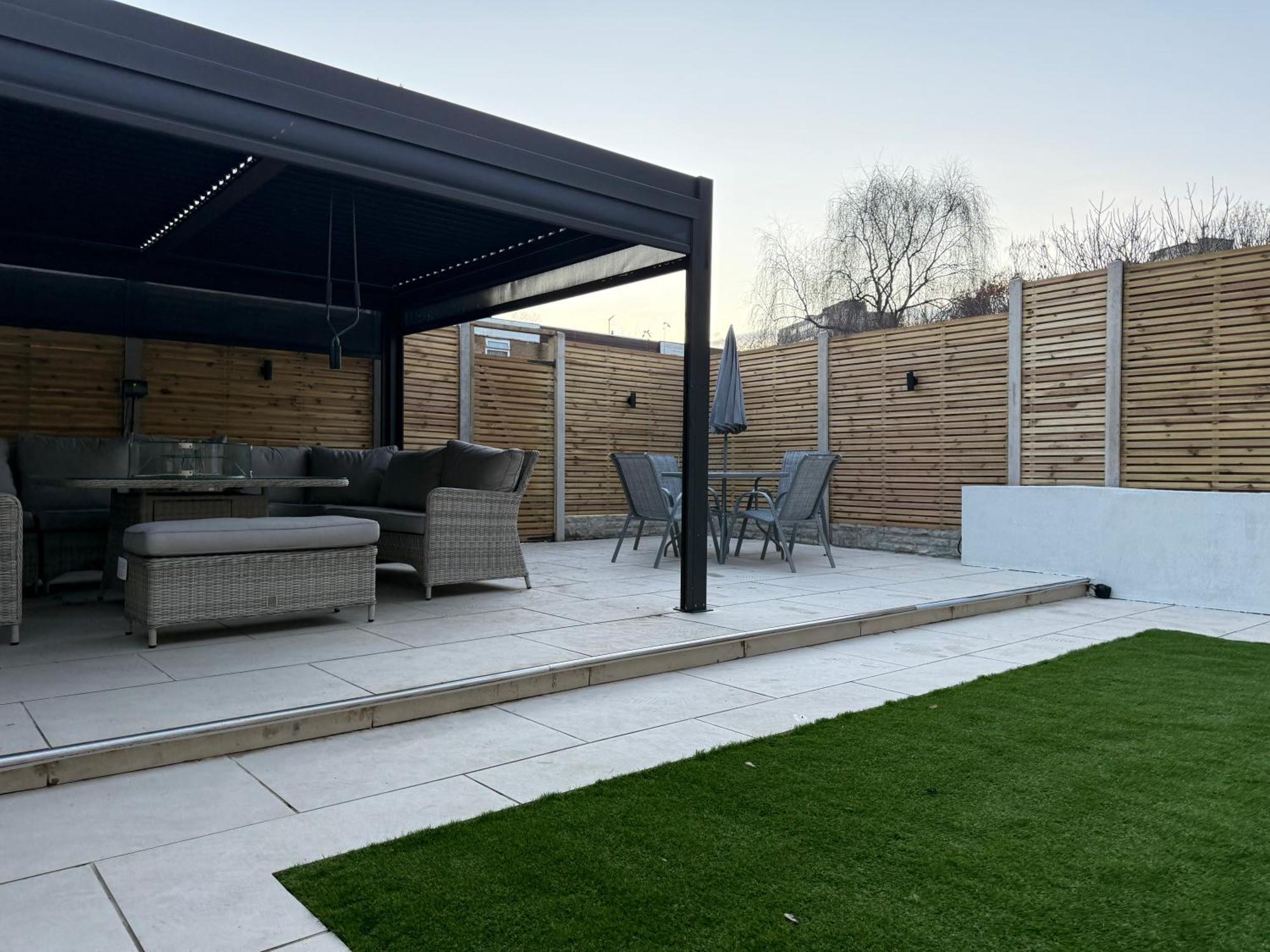 5 Bed Town House Within City Centre And Sleeps Up To 11 With Sky And Netflix Birmingham Buitenkant foto