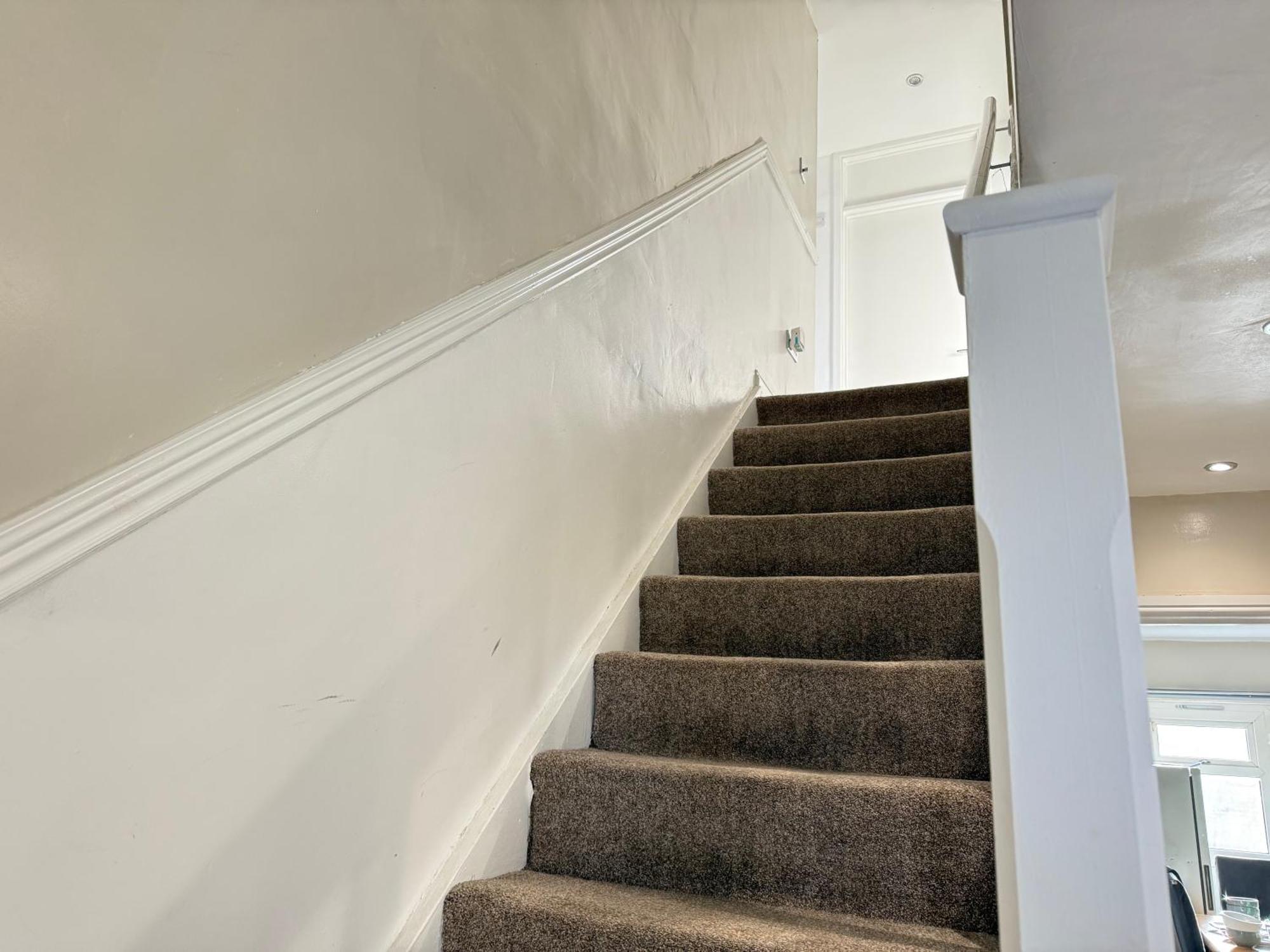 5 Bed Town House Within City Centre And Sleeps Up To 11 With Sky And Netflix Birmingham Buitenkant foto